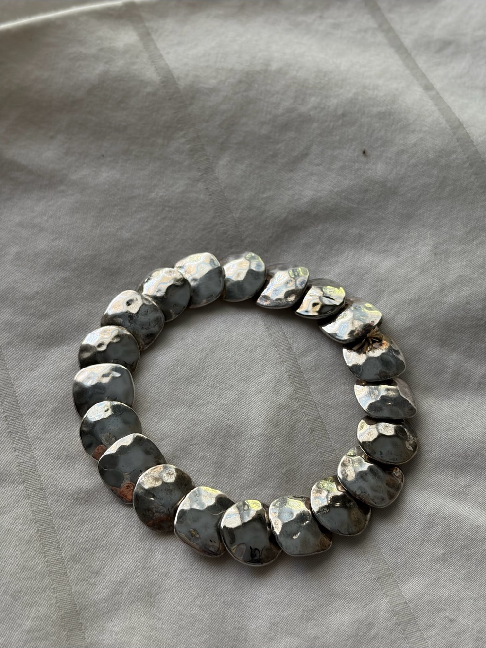 Bracelet- silver Handcrafted Hammered Disc Stretch Bracelet